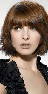 Pin By Brenda On Hair Chic Short Hair Medium Hair Styles Short Hair With Layers