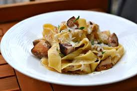 Pates Aux Cepes Une Recette Facile Et Delicieuse Faite Maison Recette Facile Recette De Plat Pates Aux Cepes