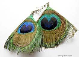 The vibrant colors are meant to celebrate our beauty from inside that shines through each one of us making us different. 5 Easy Peacock Feather Embroidery Designs Sew Guide