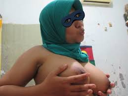 Yona Jilboobs - Hidden Gems - 9 Images