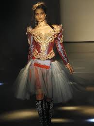 Pages in category clothing brands of the united kingdom. Best Of British Fashion Designers Heart