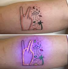 Therefore, they have found popularity with people seeking a subtler tattoo. 35 Uv Tattoo Designs Aka Glow In The Dark Tattoo Ideas Bangkaus Livejournal