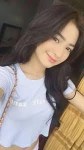 Jayne Lopez's Instagram, Twitter & Facebook