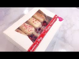 Curso 3 Cakesicles Como Hacer Paletas De Pastel Decoracion Para San Valentin Con Precios Youtube Diy Desserts Valentines Day Cakes Valentines Gift Box