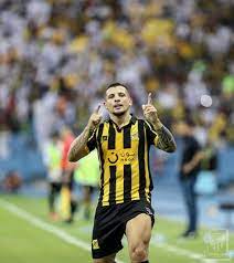نادي الاتحاد السعودي On Twitter صور احتفالية اللاعبين بالهدف الأول في لقاء الاتحاد الشباب الاتحاد حياة