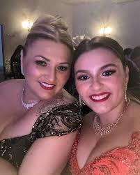 Larissa Herrera Vellon (@dra_larissa_herrera) • Instagram photos and videos