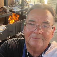 Looking for a barber shop in LHC?