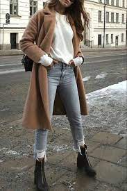 Fashion Style White Outfit City Jeans Ootd Street Style We Heart It Beige Girls Hair Fall Fashion Coats Trendy Outfits Winter Winter Fashion Outfits
