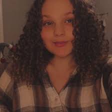 Emily Mclain (emmamac17)