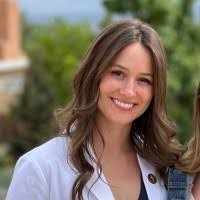 Erin Reger's Instagram, Twitter & Facebook