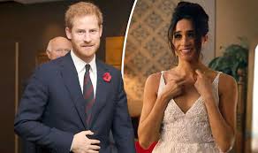The american actress, best known for her role as rachel zane in us tv drama suits, met her future husband in toronto while he was in canada promoting the invictus games. Prince Harry And Meghan Markle News Latest Update On Couple As Suits Character Weds Express Co Uk