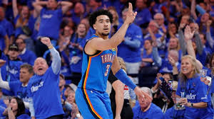 Former Duke guard knocks down four triples in Game 1 win over Lakers