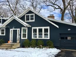 Are you considering navy blue for your home? Bm Midnight Blue Bm Mayonaise Trim With White Added House Colors House Styles Bm Midnight