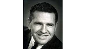 Jan Hickey's Instagram, Twitter & Facebook