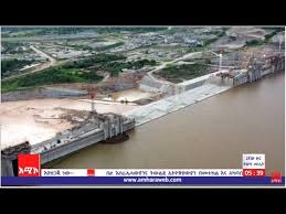 توافد الحجاج إلى مشعر منى للمبيت وقضاء يوم التروية فيديو; B5fqz08drbzpm