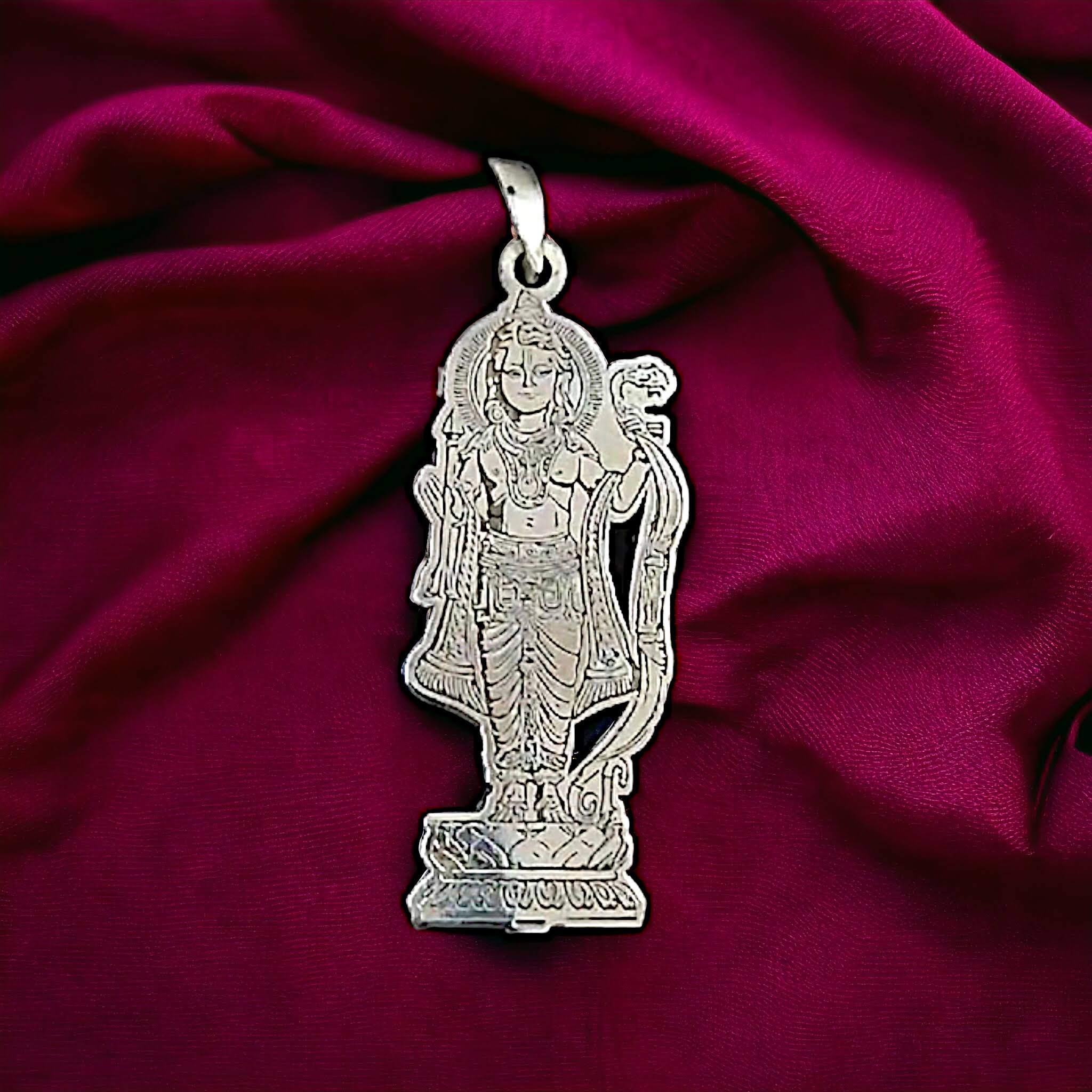 Silver RamLala Pendal product image