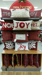Tj Maxx 1366 Christmas Pillow Endcap Decorative Holiday Pillows Christmas Pillows Christmas Pillow