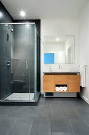 Meuble de salle de bain plateau zinc. Carrelage Salle De Bain Grise Et Bois En 37 Idees De Deco
