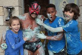 Les maîtres des ténèbres sont les membres de la salle du conseil du fort. Organisez Un Anniversaire Theme Fort Boyard Citizenkid