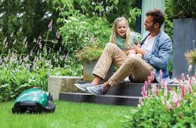 Sav contacté aussitôt et me dit qu'elle sera prise en charge par le constructeur. Jardin Comment Bien Choisir Sa Tondeuse Robot