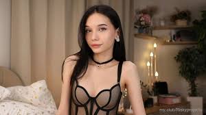 RiskyRina Free Photos: 13 Nude Pics | xHamster