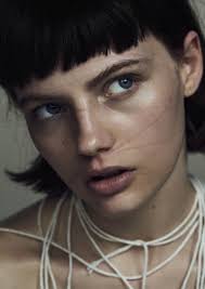 Photo of fashion model Fran Summers