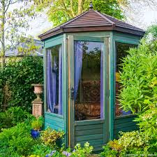 kiosque de jardin 7 modeles super decoratifs kiosque jardin abri de jardin jardins en bois
