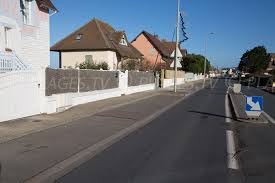 Avenue Michel Ornano Blonville Sur Mer Photos Plage Brise Marine