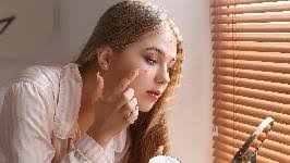 Contorno de ojos “Pieles Jóvenes” de Flor Roca