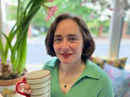 Q. So Jo, why the Greens? Only the Green Party stands for real hope and  real change. Greens offer practical solutions for a fairer, greener  country. For example, taxing the wealth of