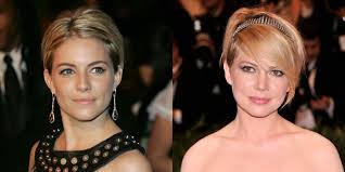 80 Celebrities Who Look Like They Could Be Related Celebrities Celebrity Look Best Fashion Designers