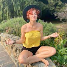  Shanna Forrestall S Feet Wikifeet