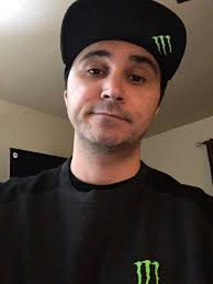 Summit1g 2025: Girlfriend, net worth, tattoos, smoking & body facts