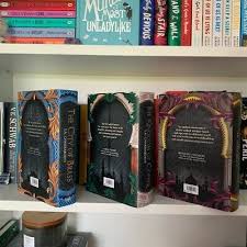 It features clean, contemporary lines and a simple and yet very practical shape. Fairyloot City Of Brass Set Daevabad Trilogy Signed By S A Chakraborty 570 00 Picclick Uk