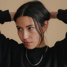 Linda Mai Green (@omg_lmg)