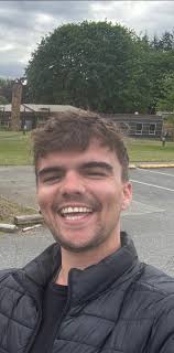 HMMM 🤔🤔🤔 WONDER'S SHALL NEVER END.. COW IS NOW TOLLING CAR 🚗🚗 NOW MY  COUNTRY .