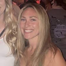 Nikkole Mastrocinque and Alexander Naklowycz's Wedding Website