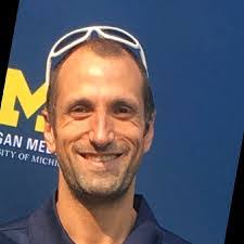 Farid Solis's Instagram, Twitter & Facebook