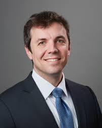 Our Faculty < Thoracic