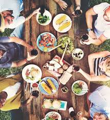 Gemeinsam Kochen Rezepte Menu Erstellen Zusammen Tisch Kochen Mit Freunden Leckere Gerichte Kochkurs