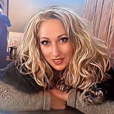 Suzanne Spisak's Instagram, Twitter & Facebook