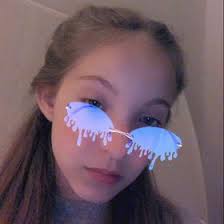 Lily Clements (lilyclements26)