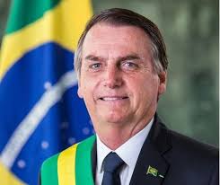 Médicos diagnosticaram que o presidente jair bolsonaro enfrenta um quadro de obstrução intestinal após ser atendido no. Jair Bolsonaro World Economic Forum
