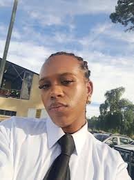 adjudicator at 08:00 🕴 athlete at 20:00 🤸 just running