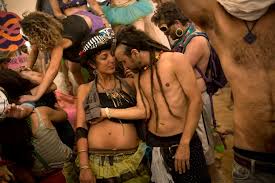 The mission of burning man project is to facilitate and extend the culture that has issued from the burning man event into the larger world. Burning Man Festival Sex Drogen Und Hippie Kult
