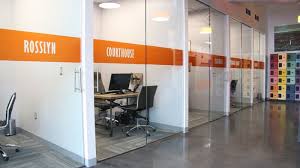 Century 21 Offices Arlington Office Snapshots Oficinas Disenos De Unas Vinilos