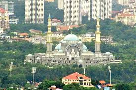 The federal territory mosque or masjid wilayah persekutuan is a major mosque in kuala lumpur, malaysia. Kuala Lumpur Sehenswurdigkeiten Und Highlights In 2021