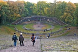 Most of the ruins you can see. Heidelberger Thingstatte Keine Feier Zur Walpurgisnacht