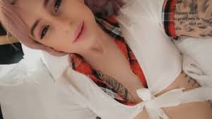 Sissy Cheerleader Fan - Showing Her Slutty Side