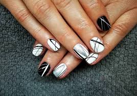Black And White Nail Art 2020 Nail Design 2020 In 2020 White Nail Art Black And White Nail Art White Nail Designs